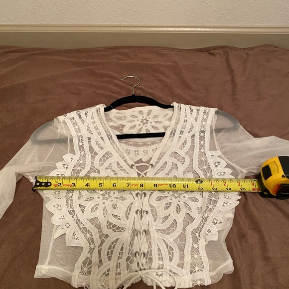 Vintage Lace and MeshTie up Top/Over-jacket Size Small.  Boho and Feminine, EUC - Picture 15 of 16
